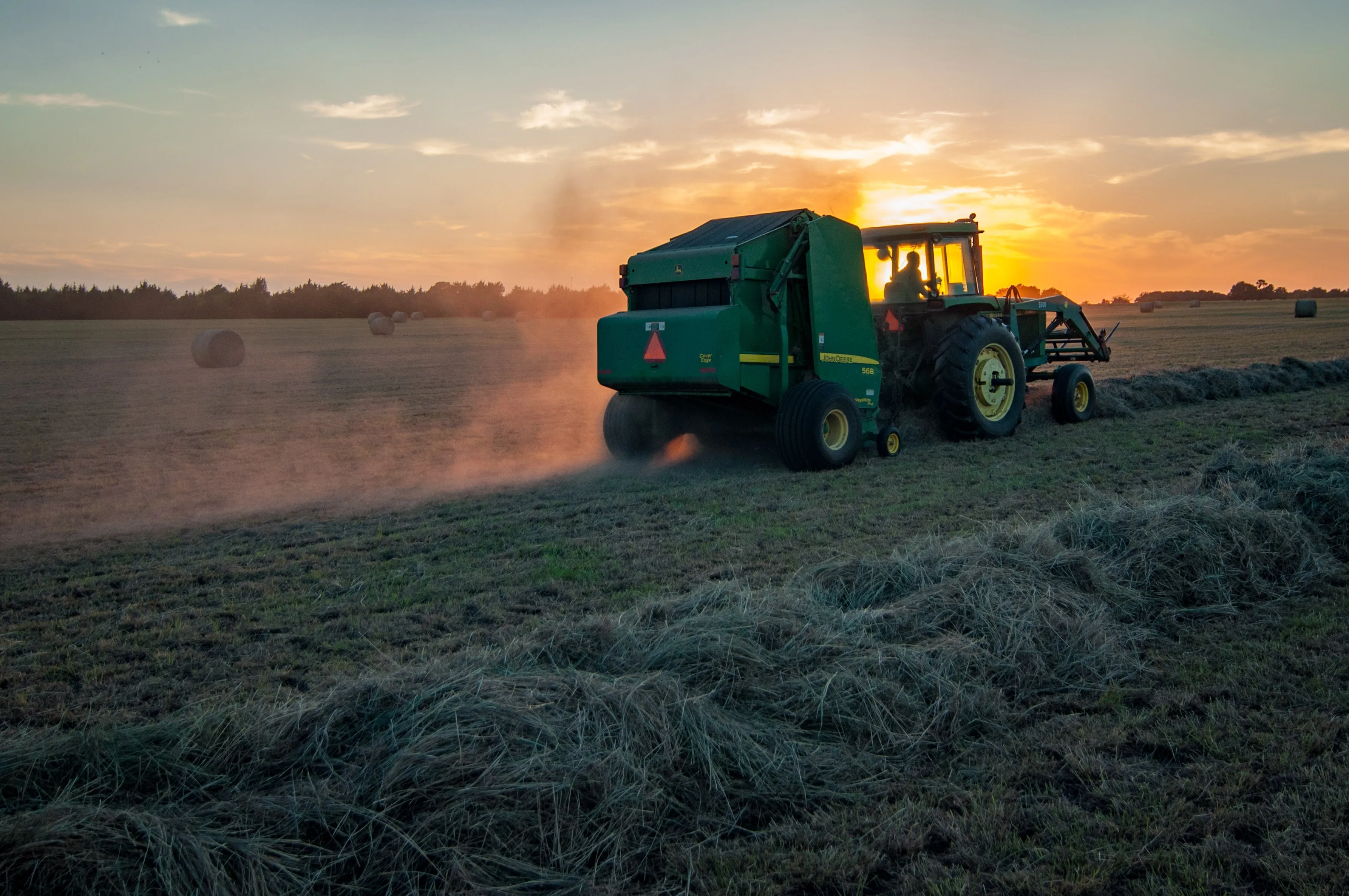 Imagine de copertă pentru articolul „Vânzarea terenurilor agricole situate în extravilan – noutăți privind dreptul de preempțiune”