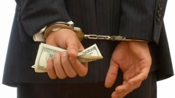 Imagine de copertă pentru articolul „Evaziunea fiscală – ce riscă administratorii firmelor?”